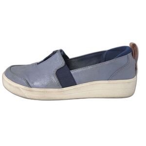Ryka Pearlized Slip-Ons with Zipper Vivvi Women’s Pearl Blue Sneakers Size 6M